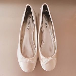 DAVID’S BRIDAL | WHITE SATIN BALLET FLATS